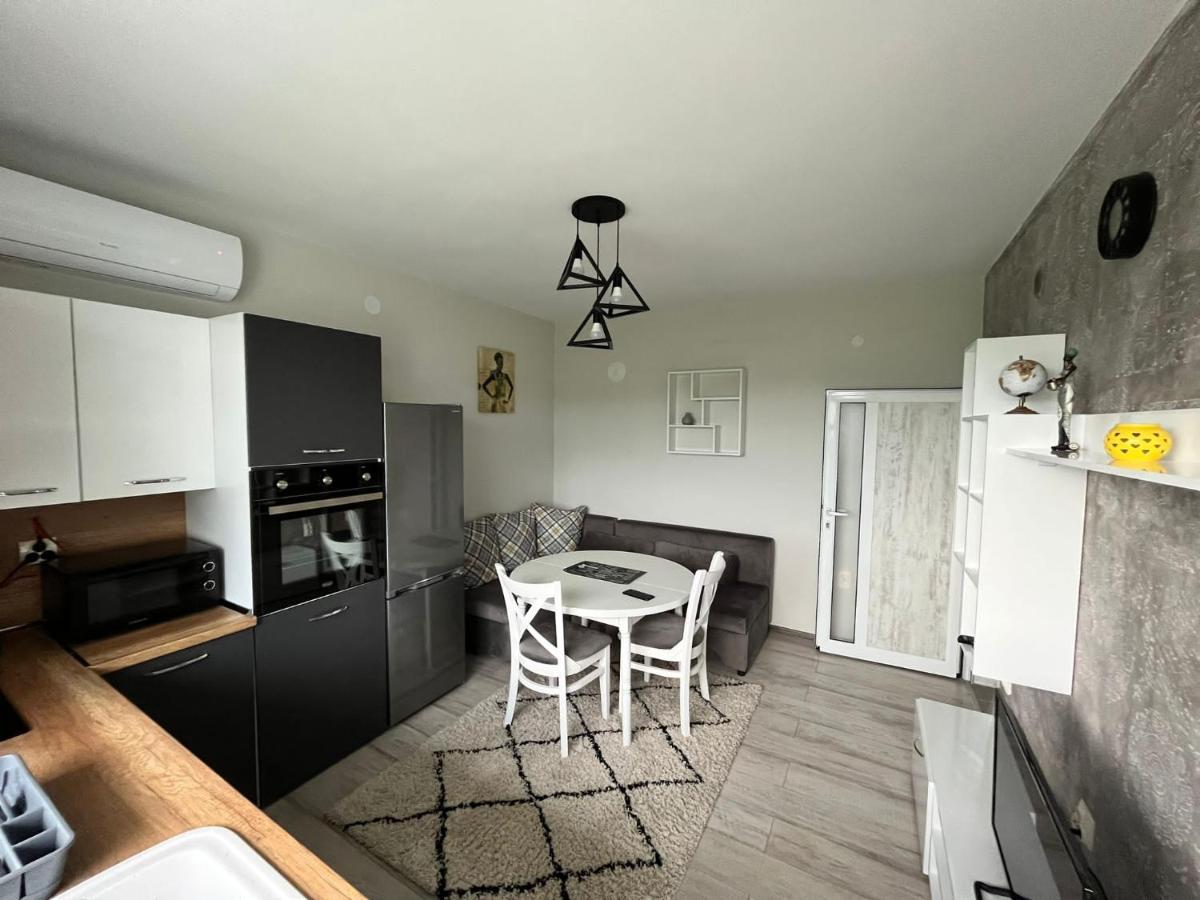 Apartment Enina Wielkie Tyrnowo Zewnętrze zdjęcie